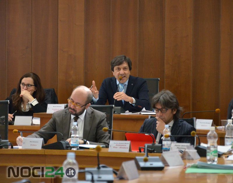 04 12 consiglio morea