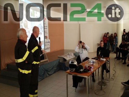 01 25vigilidelfuoco
