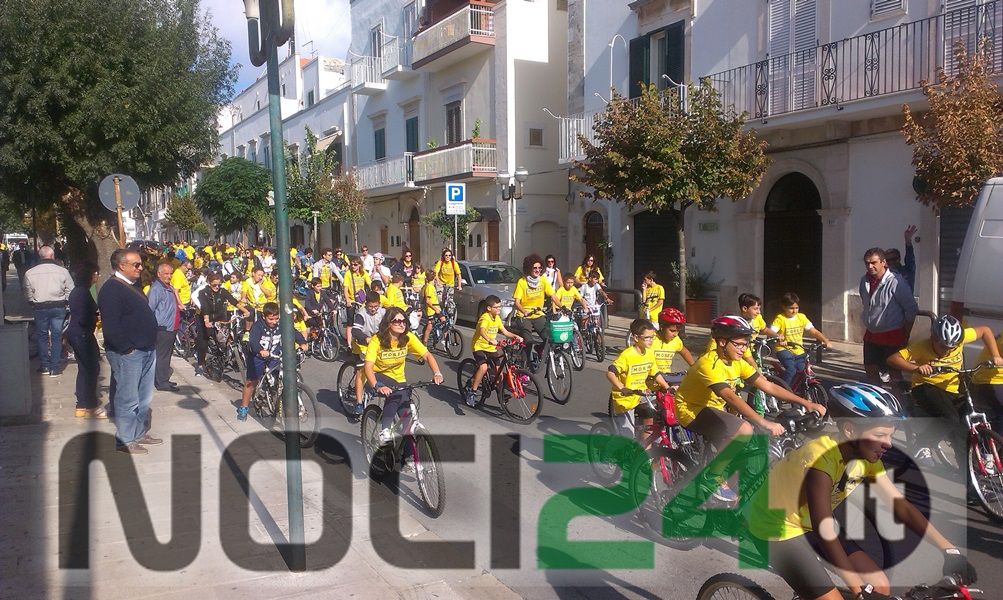 09 27 Ciclopasseggiata avis.1
