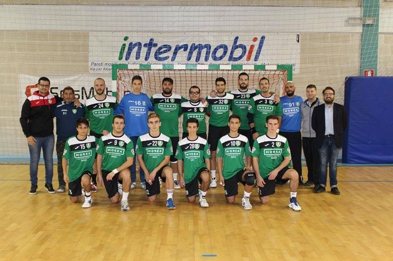 12 20 Pallamano Noci