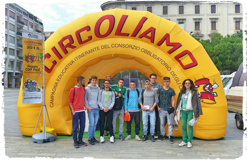 10 15 giovini