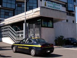 finanza comando bari