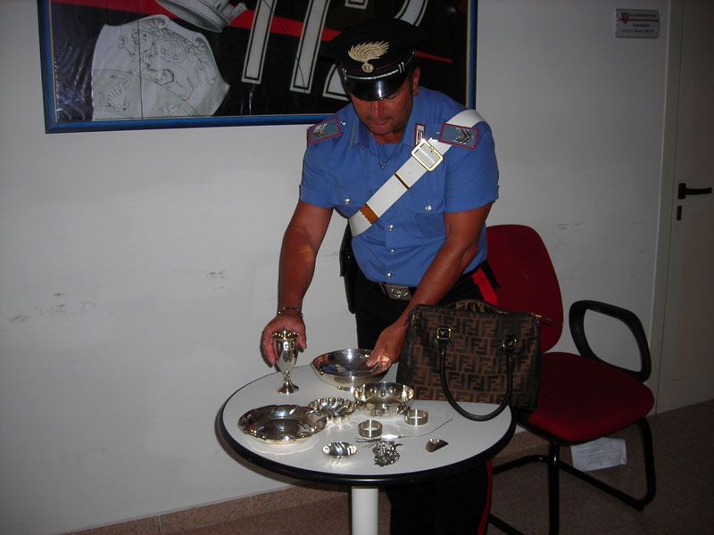 08 25 carabinieri