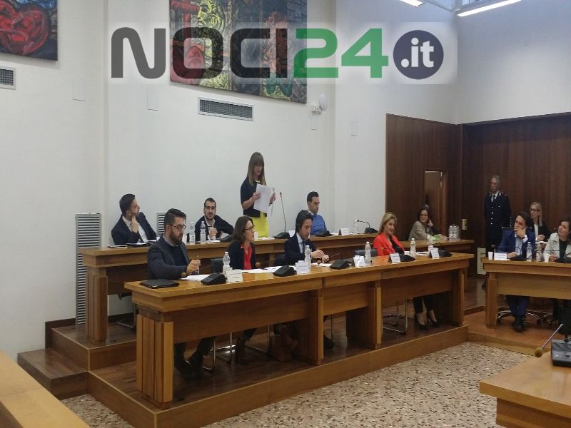 04 30cosnigliocomunale28aprile1