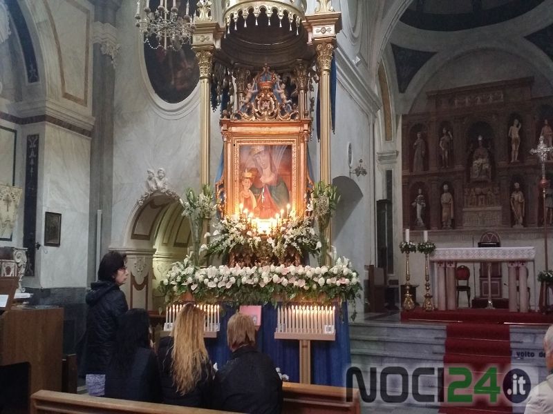 05 03madonnacroce