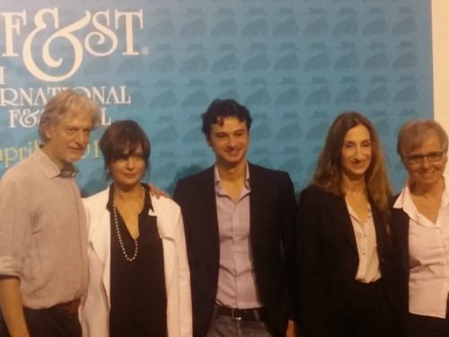 05 07 cast let&agrave; doro