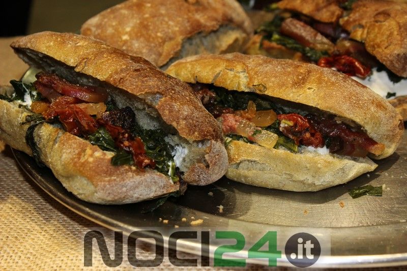 11 06 il panino di Bacco