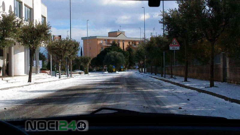 01 08 neve