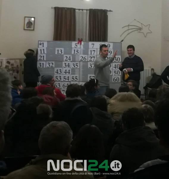 01 02 tombolatadinizioannoChiesaMadre1