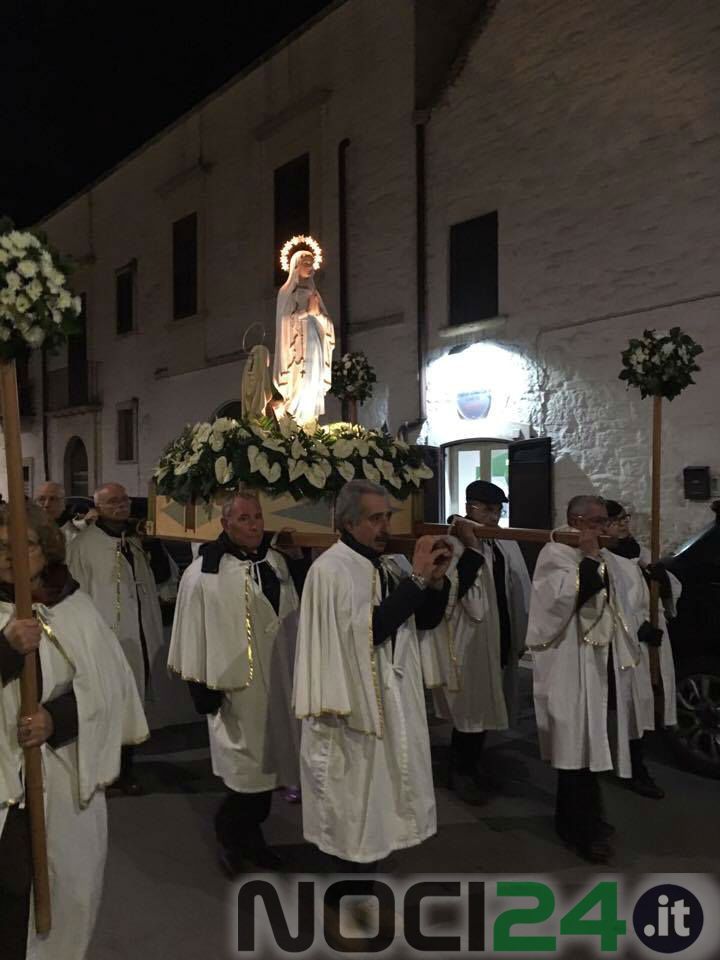 02 11 lourdes