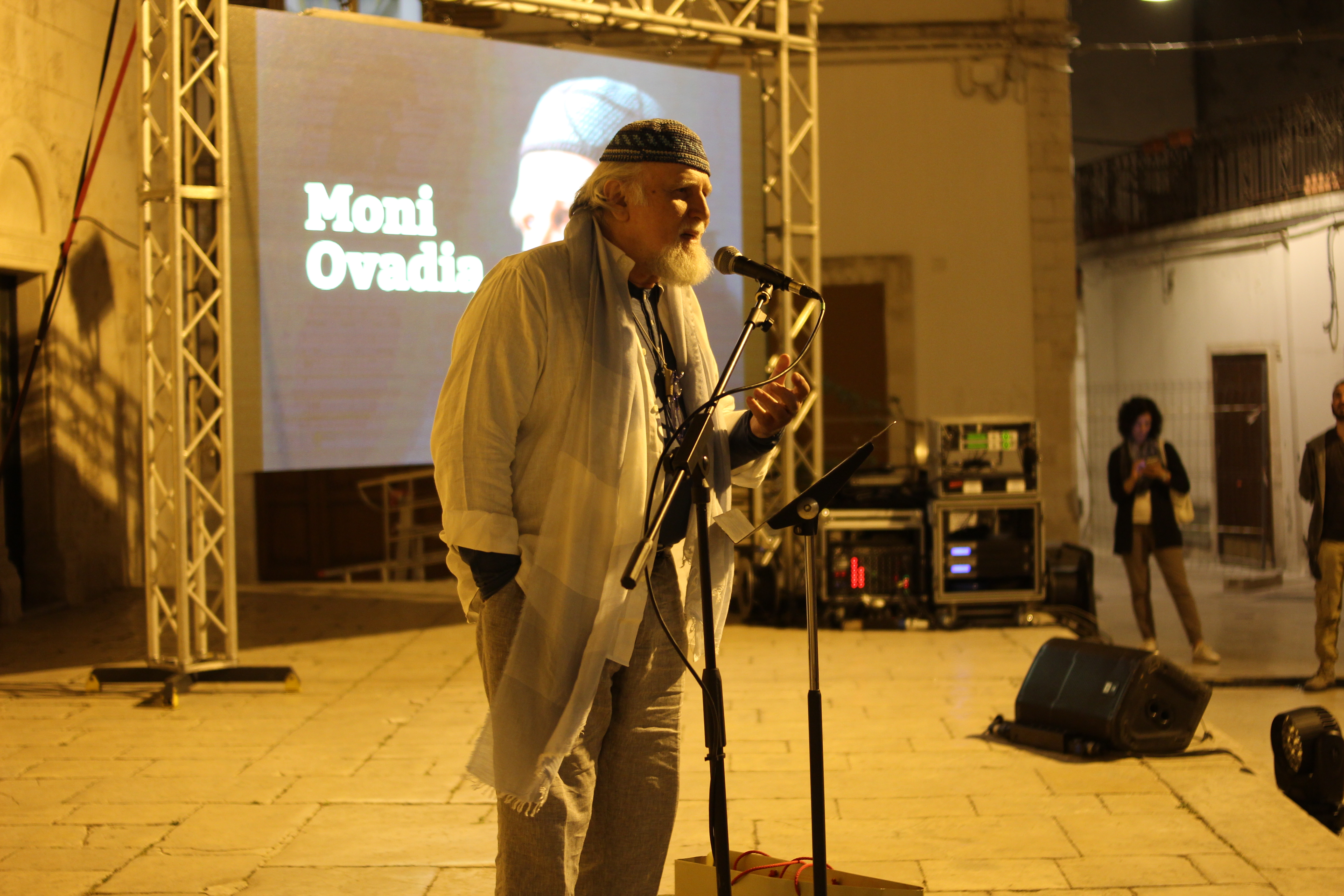 06 08 Moni Ovadia