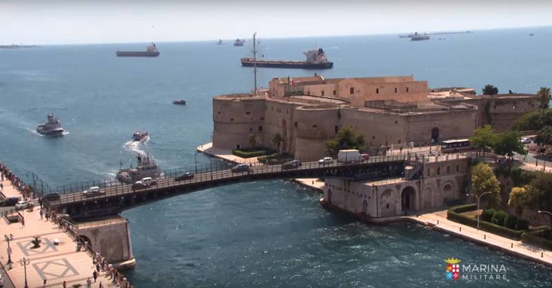 07 18 castello aragonese