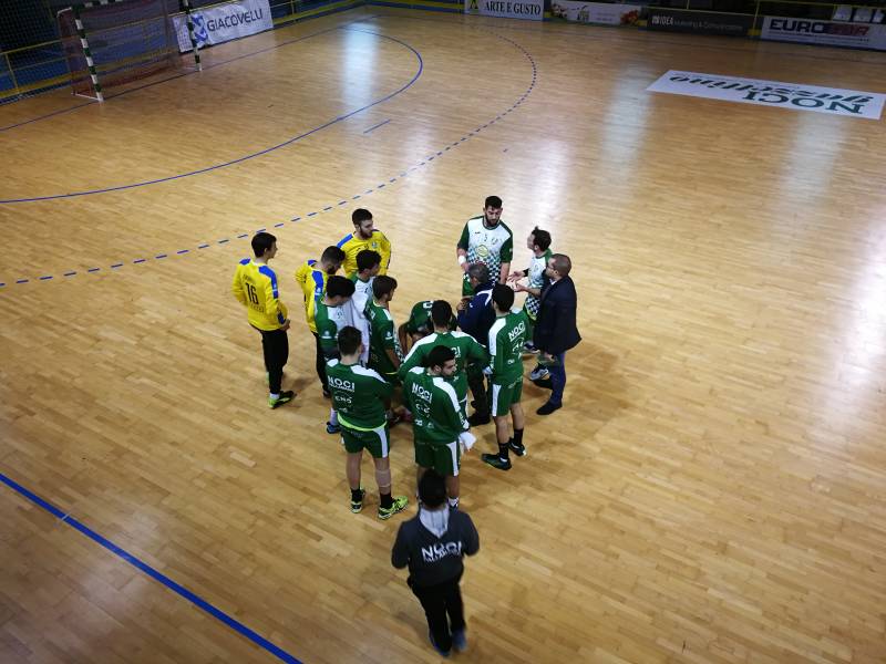 12 27 pallamano