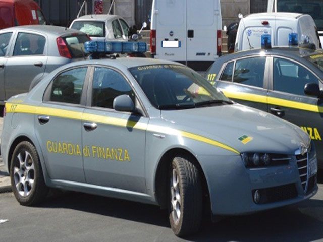 finanza bari 04