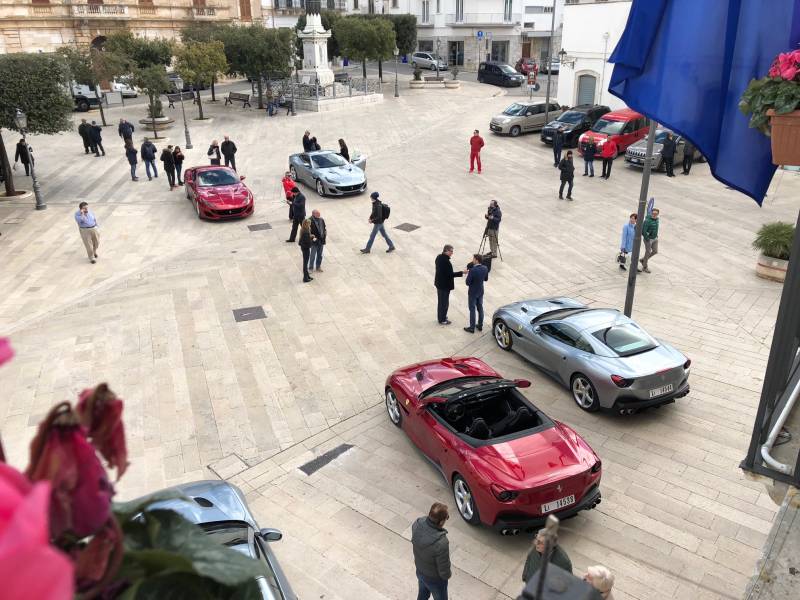 02 08ferrariportofino1