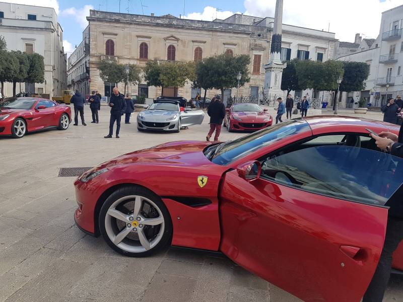 02 08ferrariportofino2