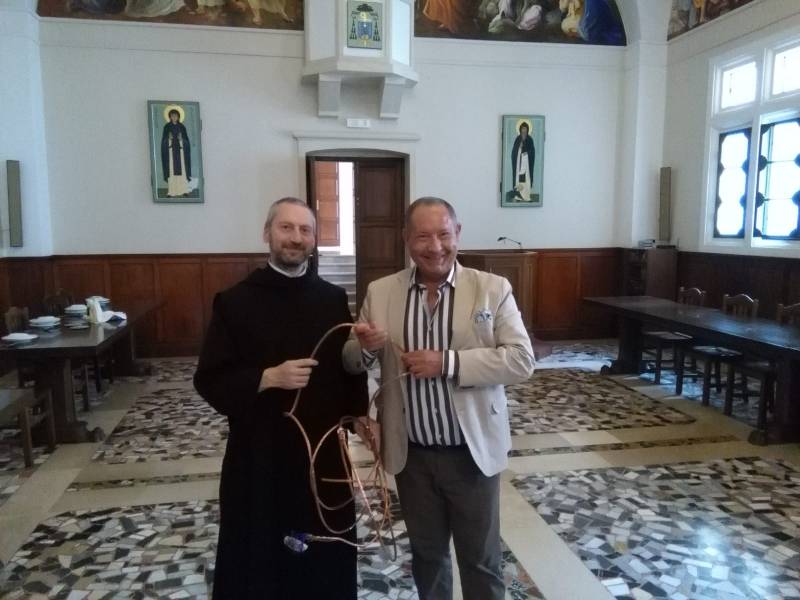 07 05padre Antonio e Vicenti