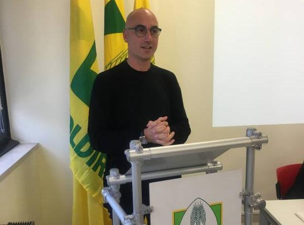 10 14nuovopresidentecoldiretti copy