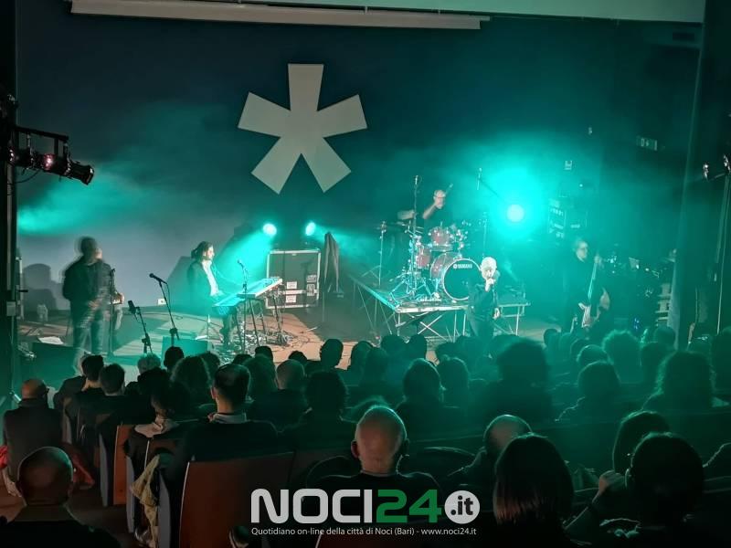 12 07aviontravelinconcerto