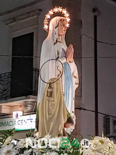 2 12 Madonna di Lourdes 13