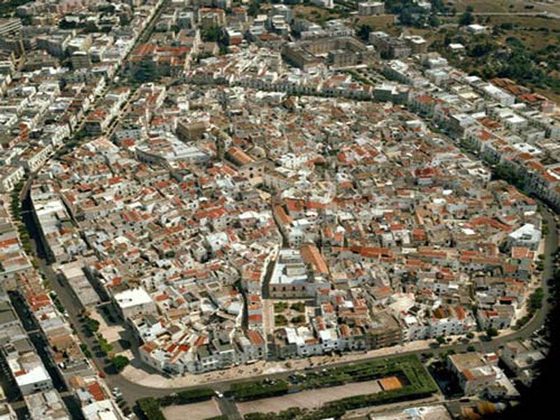 panorama centro storico di Noci