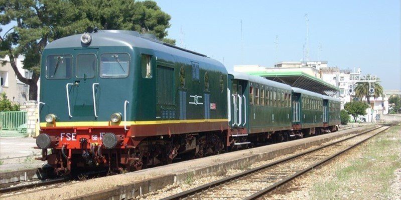 02 23treno storico sudest