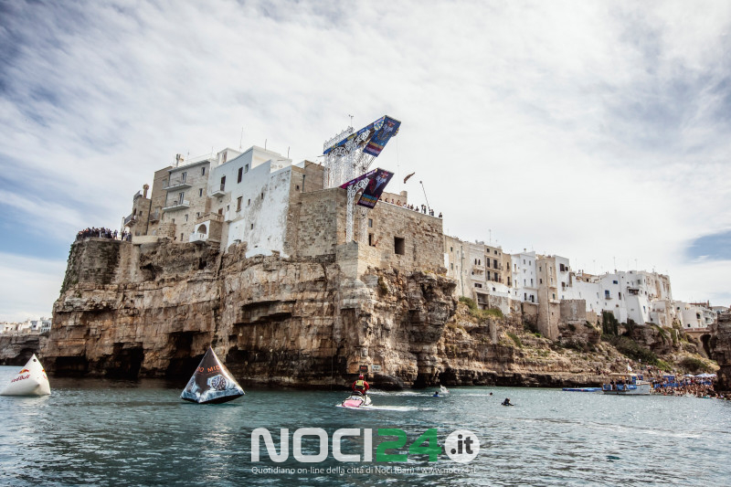 09 19 Red Bull Cliff Diving World Series 2022 Stop 7 Polignano a Mare Italy Andrea Barnaba Credit Red Bull Content Pool