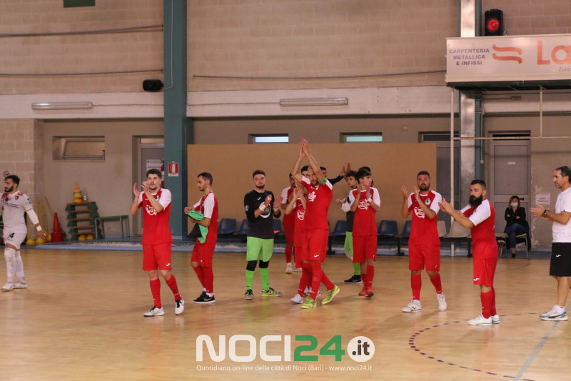 10 16 FutsalNoci CS161022