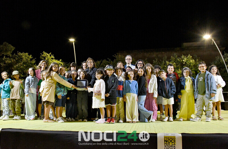 08 10 I bambini della classi II A e B della Cappuccini foto D. Gabriele